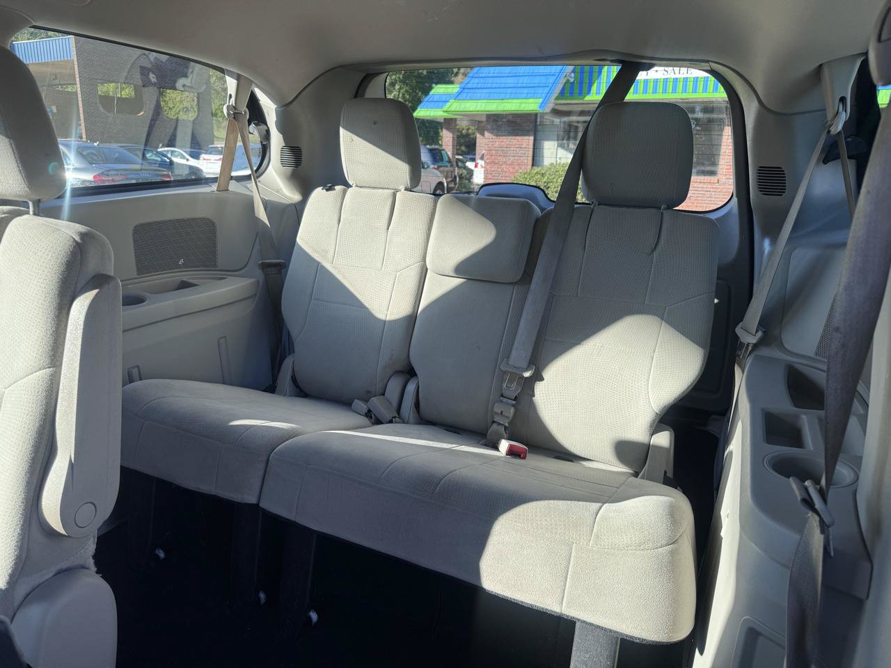 Used 2012 Dodge Grand Caravan American Value Package FWD image 12