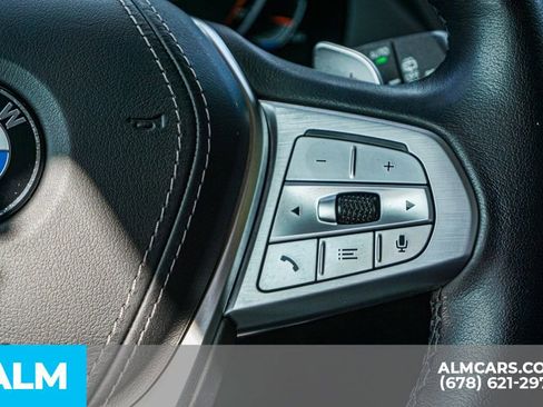 Used 2022 BMW X7 xDrive40i w/ Premium Package image 32