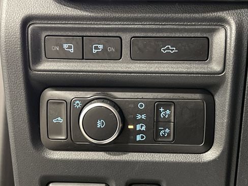 Used 2022 Ford F150 Lariat w/ Equipment Group 501A Mid image 21