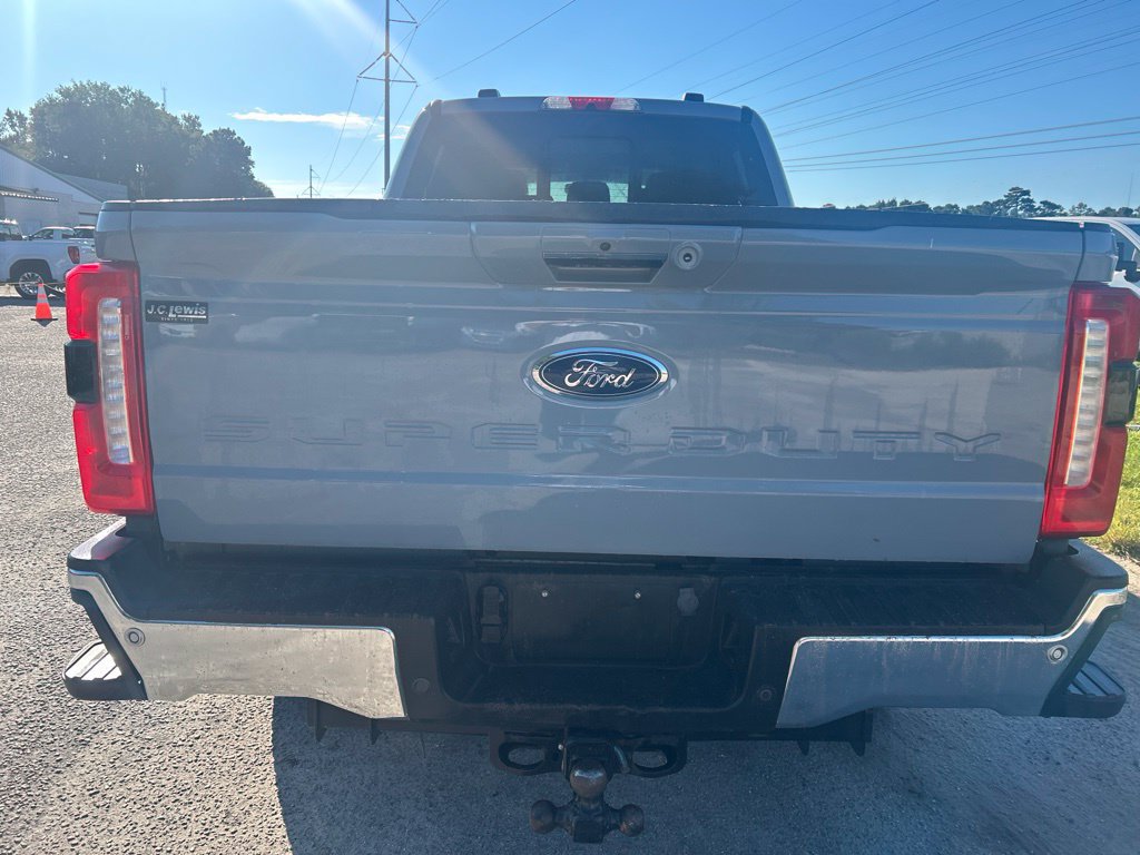 Used 2024 Ford F250 Lariat w/ Chrome Package AWD/4WD image 8