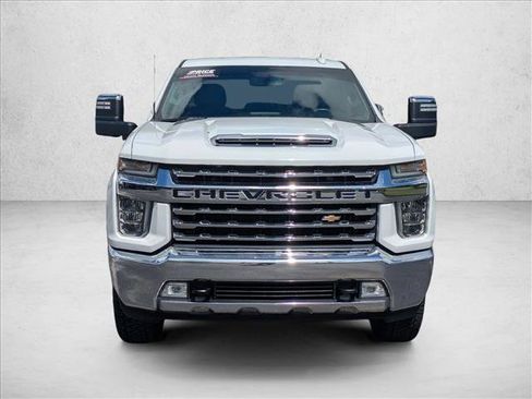 Used 2020 Chevrolet Silverado 2500 LTZ image 2