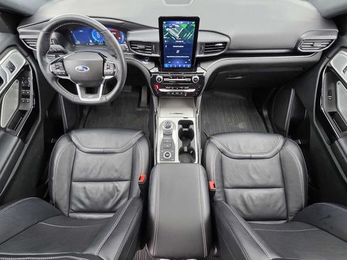 Used 2023 Ford Explorer ST w/ Equipment Group 401A AWD/4WD image 20
