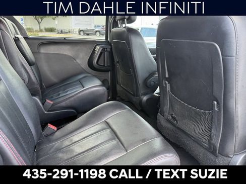 Used 2018 Dodge Grand Caravan GT image 17