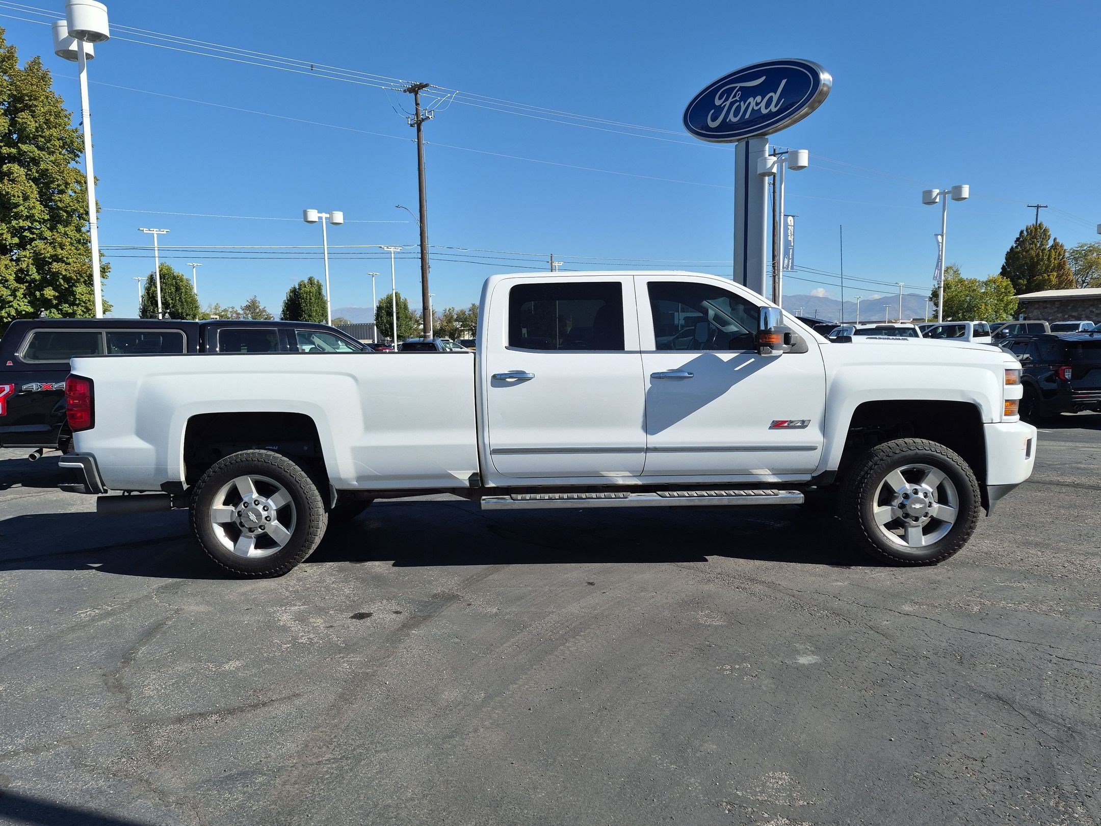 Used 2016 Chevrolet Silverado 2500 LTZ w/ Duramax Plus Package AWD/4WD image 2