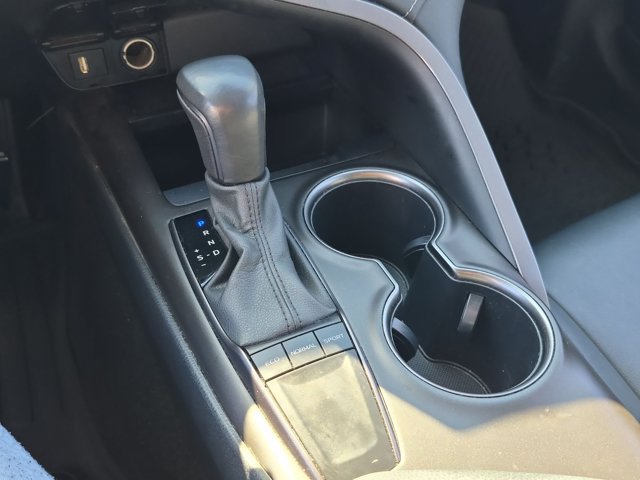 Used 2023 Toyota Camry SE FWD image 10
