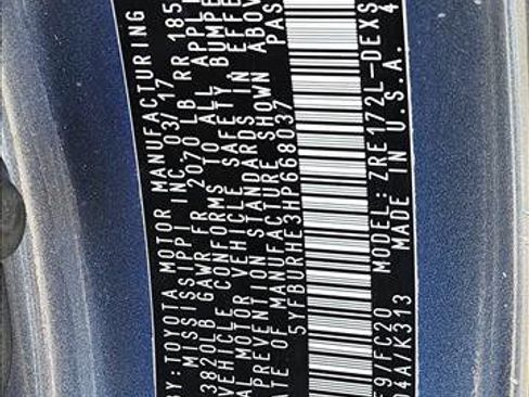 Used 2017 Toyota Corolla SE image 22