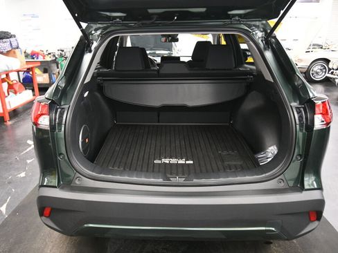 Used 2023 Toyota Corolla Cross LE w/ Moonroof Package AWD/4WD image 23
