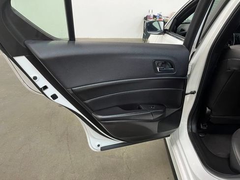 Used 2016 Acura ILX FWD image 19