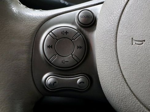 Used 2010 Nissan Cube 1.8 S w/ Interior Designer Pkg image 25