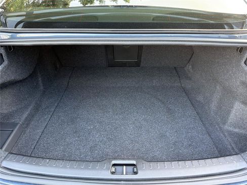 Used 2023 Volvo S60 B5 Core FWD image 17