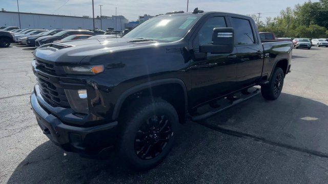 New 2026 Chevrolet Silverado 2500 Custom w/ Custom Value Package AWD/4WD image 6