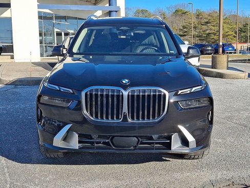Used 2025 BMW X7 xDrive40i image 2