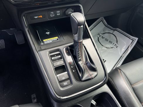 Used 2025 Honda CR-V Sport Touring image 17