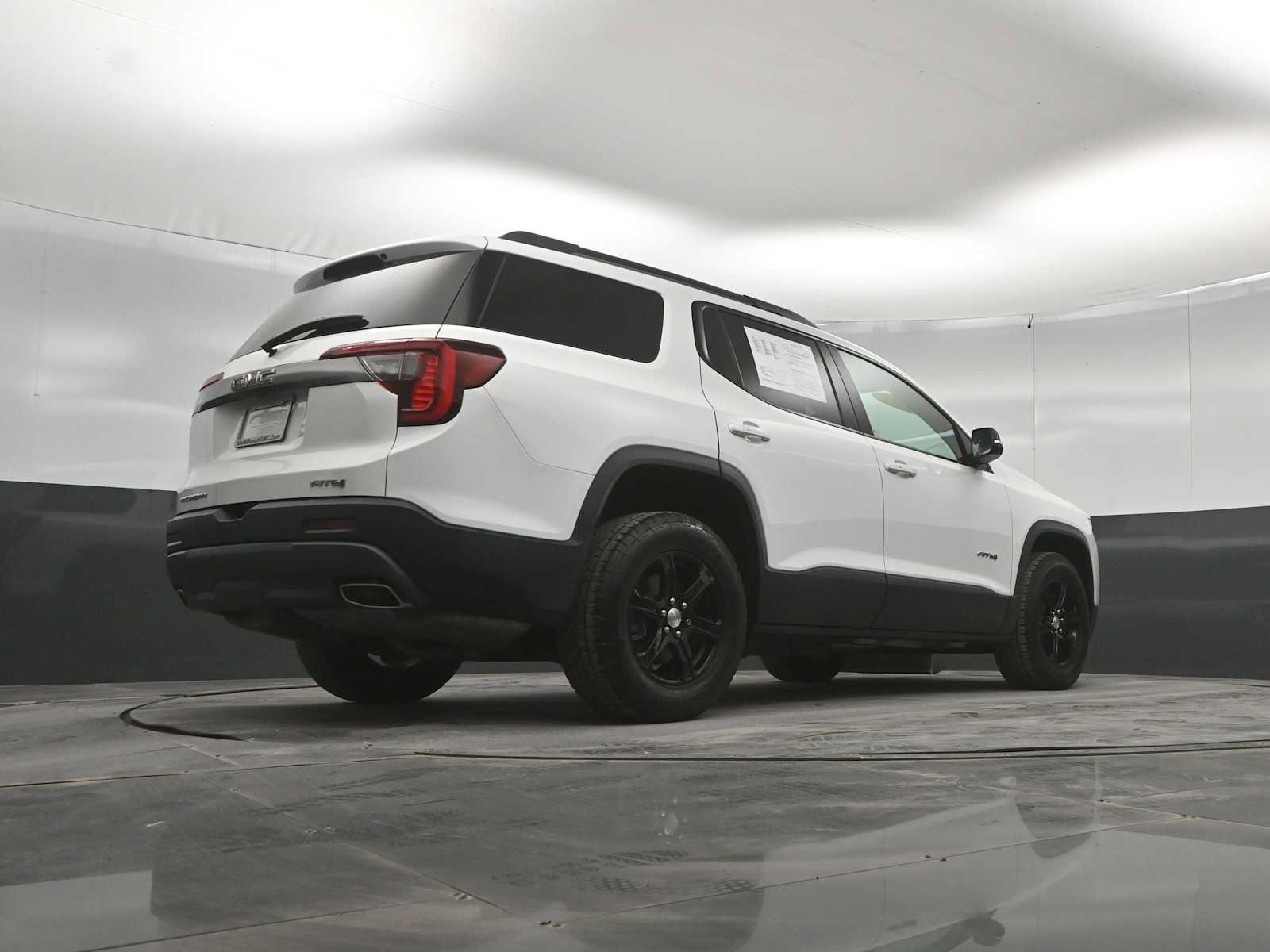 Used 2023 GMC Acadia AT4 AWD/4WD image 38