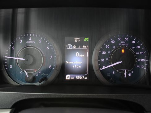 Used 2020 Toyota Sienna XLE w/ XLE Navigation Package image 16