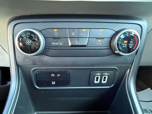Certified 2020 Ford EcoSport S AWD/4WD image 22