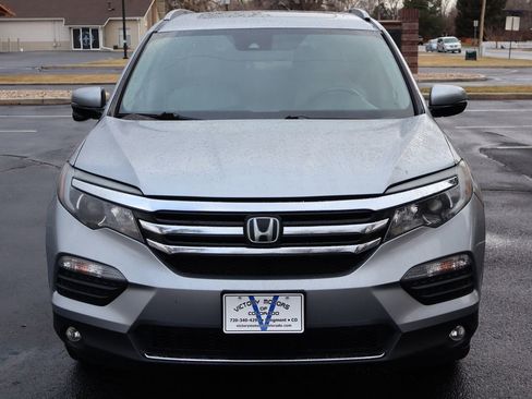 Used 2017 Honda Pilot Touring image 12