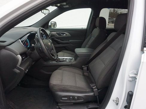 Certified 2023 Chevrolet Traverse LT w/ LPO, Floor Liner Package image 10