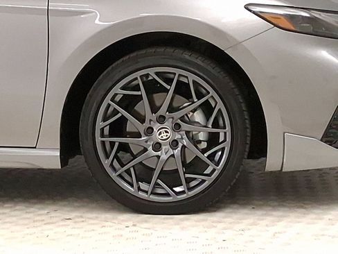 Used 2025 Toyota Camry XSE image 10