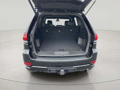 Used 2022 Jeep Grand Cherokee Laredo X image 9