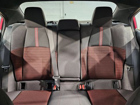 Used 2025 Toyota Corolla SE FWD image 13