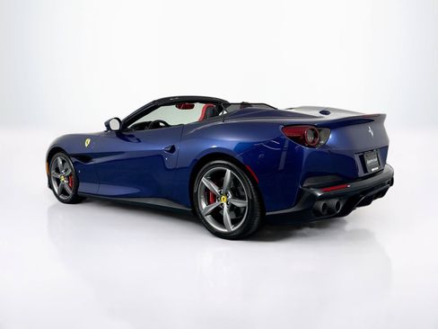 Used 2019 Ferrari Portofino RWD image 7