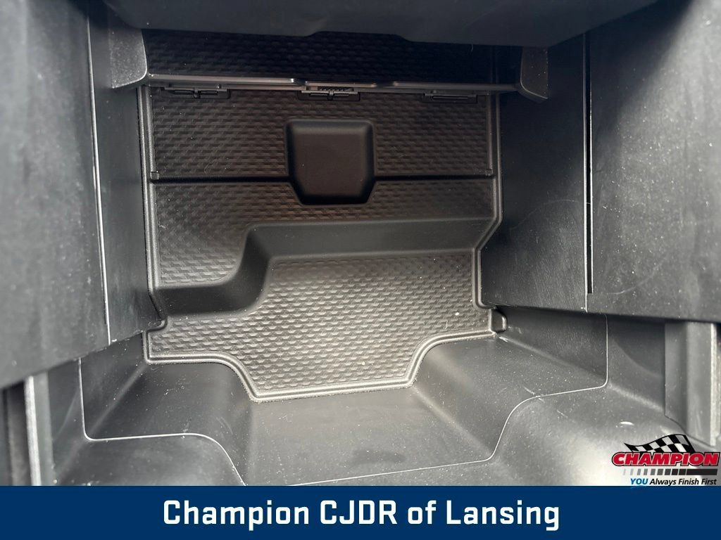 Used 2023 RAM 1500 Big Horn AWD/4WD image 33