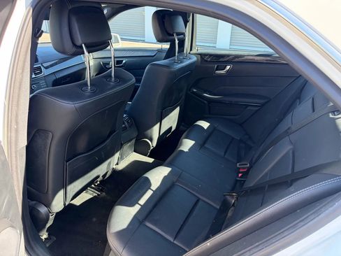 Used 2016 Mercedes-Benz E 350 Sedan w/ Premium Package image 13