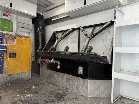 Used 2018 Ford Transit 350 148 High Roof Extended image 43