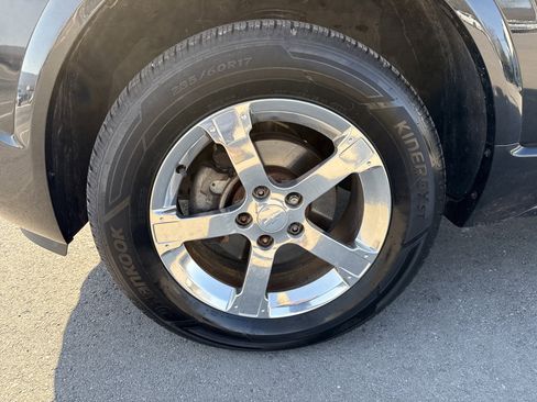 Used 2012 Chevrolet Captiva Sport LTZ image 11