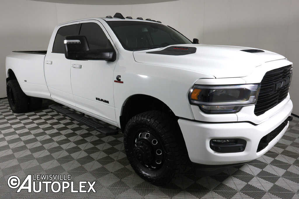 Used 2024 RAM 3500 Laramie w/ Night Edition AWD/4WD image 3