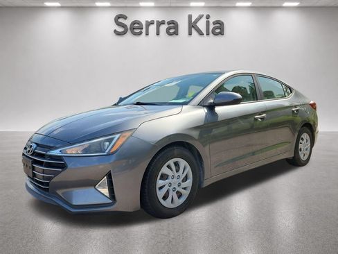 Used 2019 Hyundai Elantra SE FWD image 1