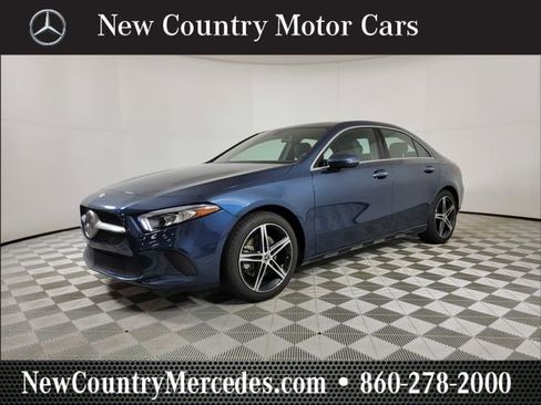 Certified 2019 Mercedes-Benz A 220 4MATIC image 7