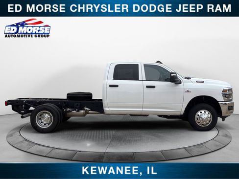 New 2025 RAM 3500 Tradesman w/ Chrome Appearance Group image 6