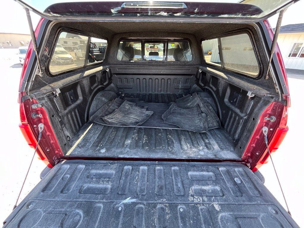 Used 2019 Ford F150 Lariat w/ Equipment Group 502A Luxury AWD/4WD image 16