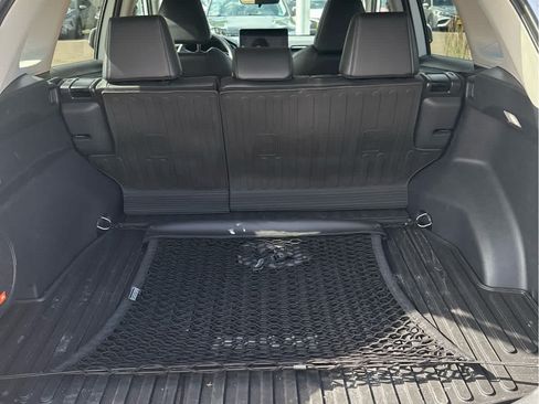 Certified 2023 Toyota RAV4 XLE Premium AWD/4WD image 5