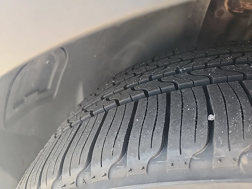 Used 2018 Ford Explorer Limited AWD/4WD image 10