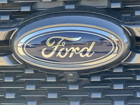 Used 2024 Ford Ranger Lariat w/ FX4 Off-Road Package image 34