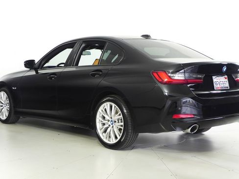 Used 2023 BMW 330e w/ Driving Assistance Package RWD image 9