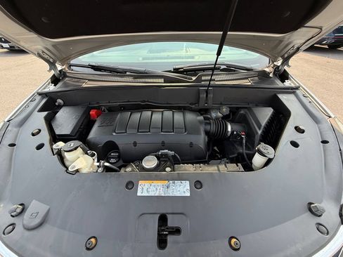 Used 2017 Chevrolet Traverse Premier AWD/4WD image 28