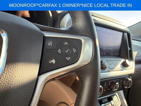 Used 2023 GMC Acadia SLT w/ Technology Package FWD image 34