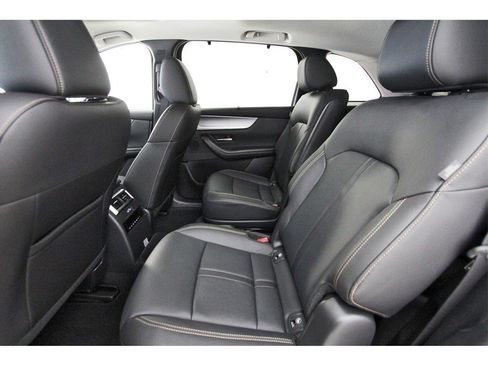 Used 2025 MAZDA CX-90 3.3 Turbo w/ Preferred Package image 11