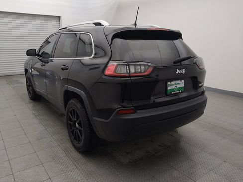 Used 2019 Jeep Cherokee Latitude w/ Popular Appearance Group image 5