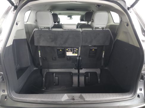Used 2022 Toyota Sienna XLE AWD/4WD image 12