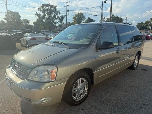 Used 2004 Ford Freestar Limited FWD image 5