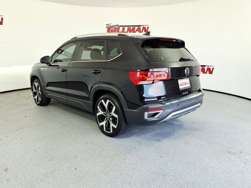 Used 2023 Volkswagen Taos SEL AWD/4WD image 6