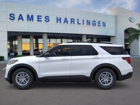 New 2026 Ford Explorer Active RWD image 3