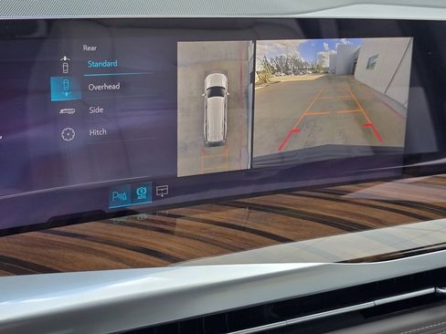 New 2026 Cadillac Escalade ESV Platinum Sport w/ LPO, ONYX Package image 29