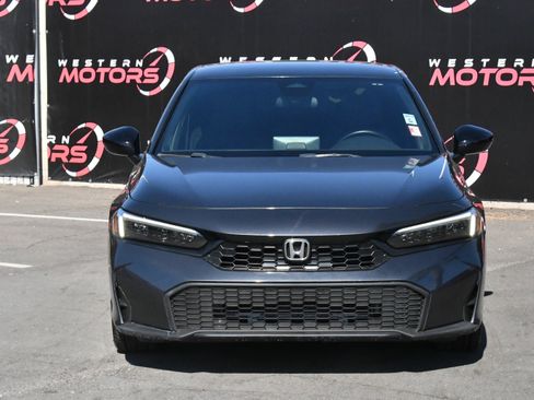 Used 2025 Honda Civic Sport image 2