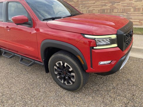 Used 2023 Nissan Frontier PRO-4X w/ Pro Convenience Package image 10